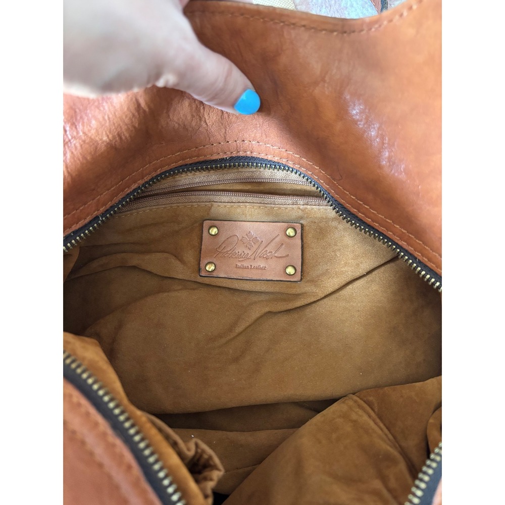 Patricia Nash Tan Leather Metallic Paisley Embossed Hobo Shoulder Bag‎ Tote - Picture 4 of 5